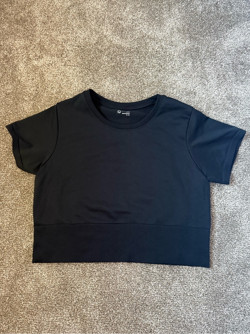 NWT Aerie Black Cropped Stretchy Athletic short Sleeve Top Womens Size XL